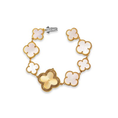VAN CLEEF ARPELS EIGHT FLOWER BRACELET VCARO8VY200